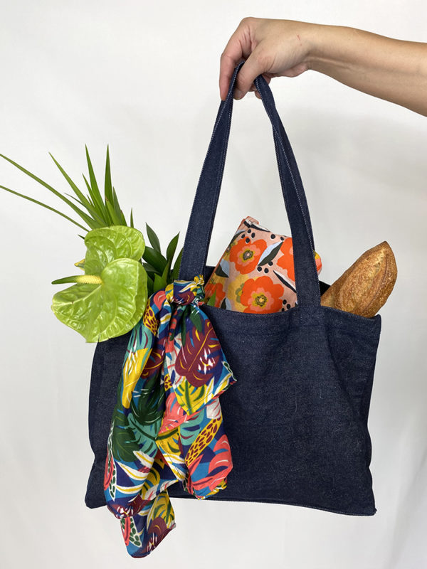 Market Tote in Solid Denim - Image 5